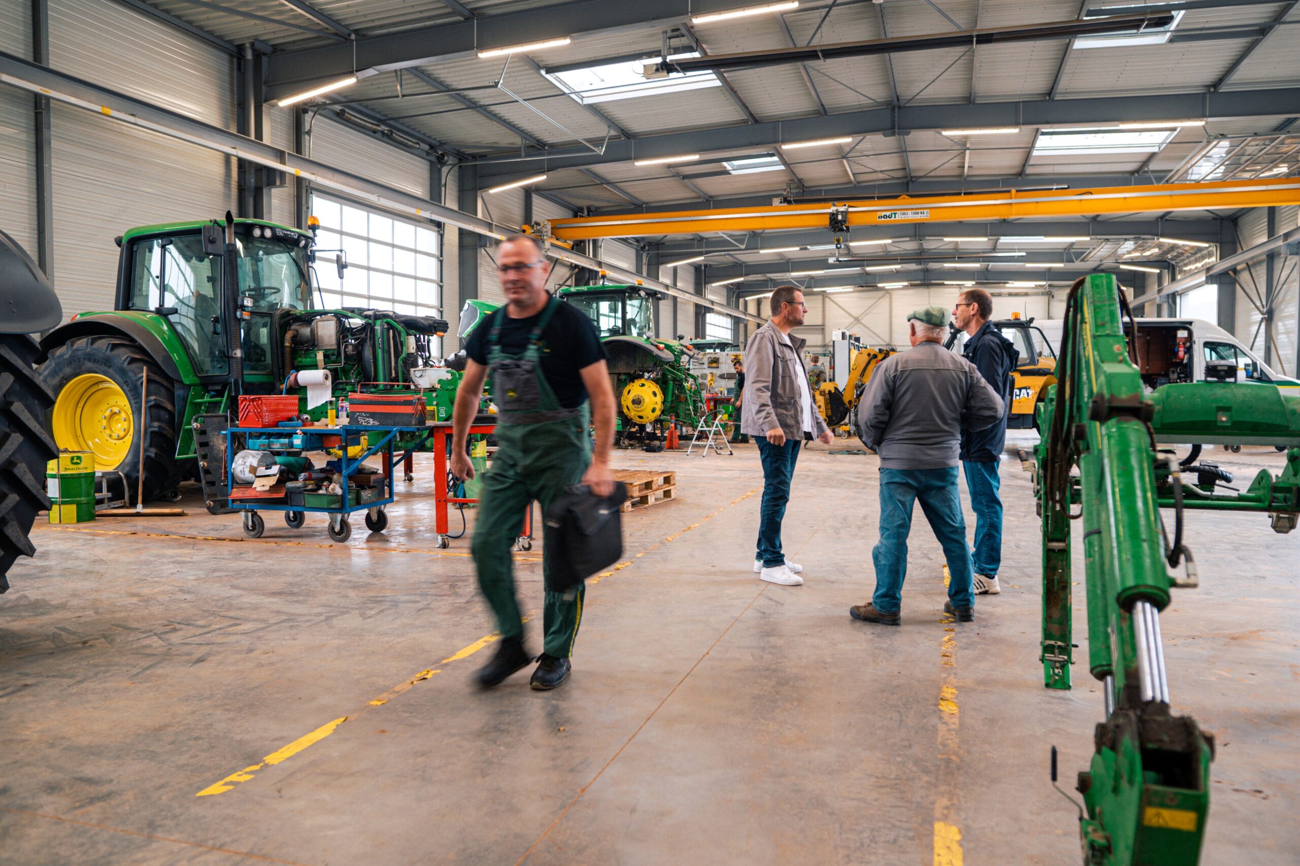 Atelier Mécanique Agricole et Espaces Verts Fiches Métiers Un